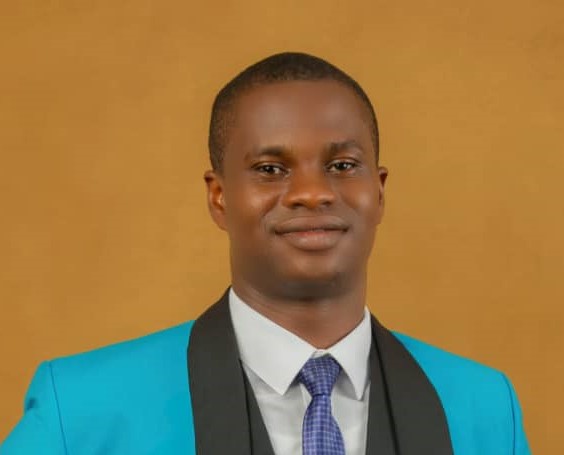 Wade Warren - Therapist